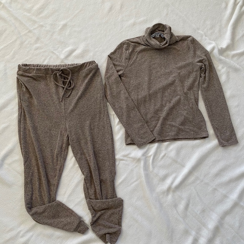 Like new: Loungewear set